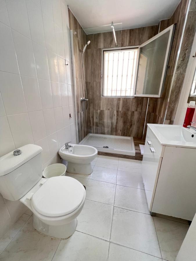 Apartment Pedregalejo Playa, Piscina Y Parking Malaga