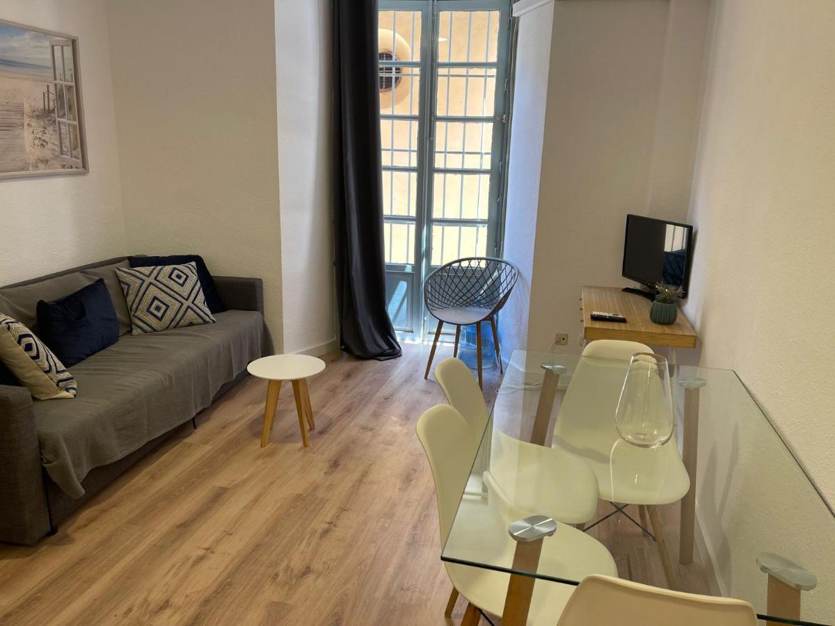 S2plaza De La Merced Especial Grupos Con Parking Apartment
