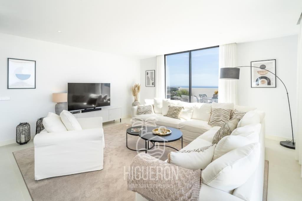 Higueronrentals Horizon Penthouse Apartment Málaga