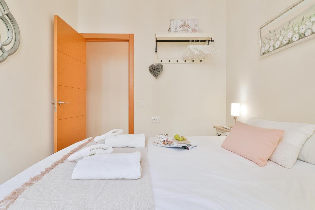 Apartment Flat 2 Bedrooms In The Center *