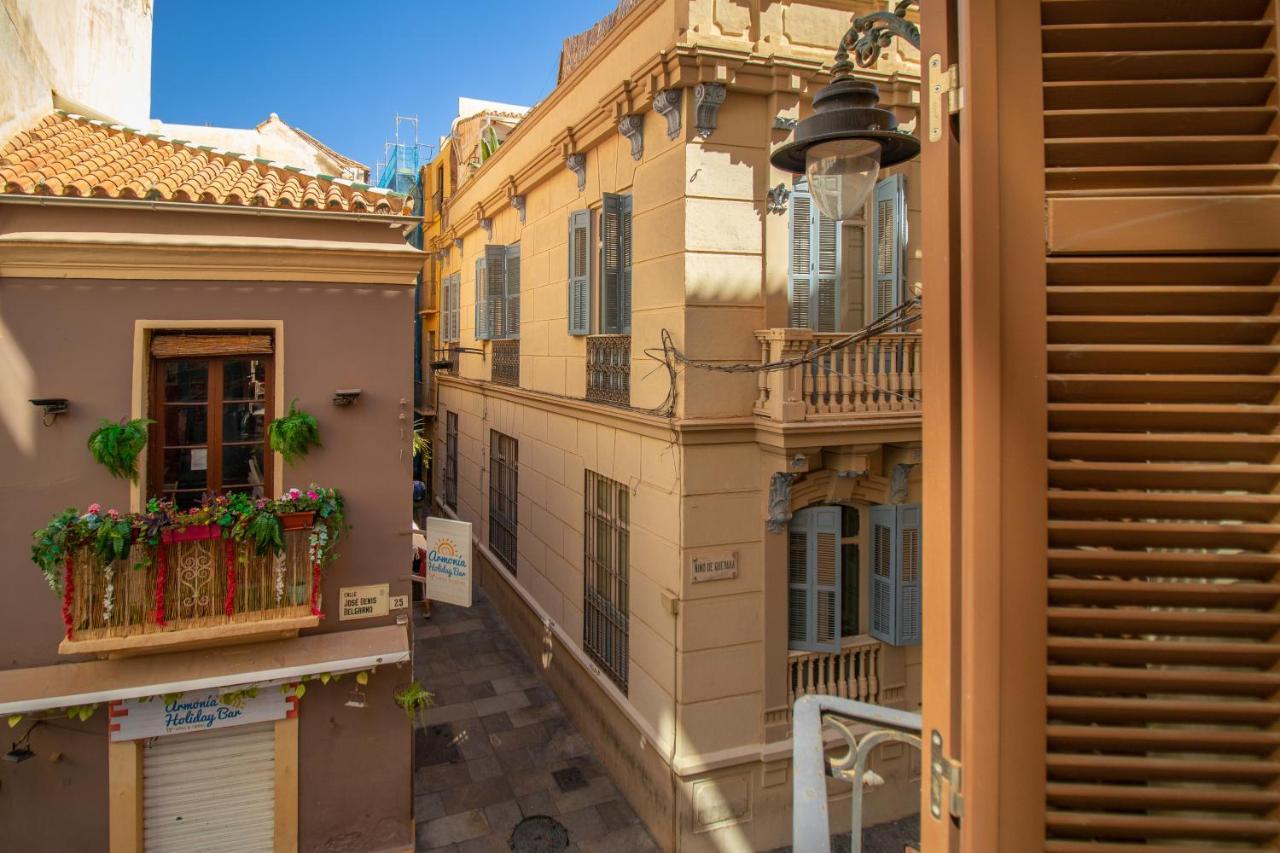 Flat 2 Bedrooms In The Center * Malaga
