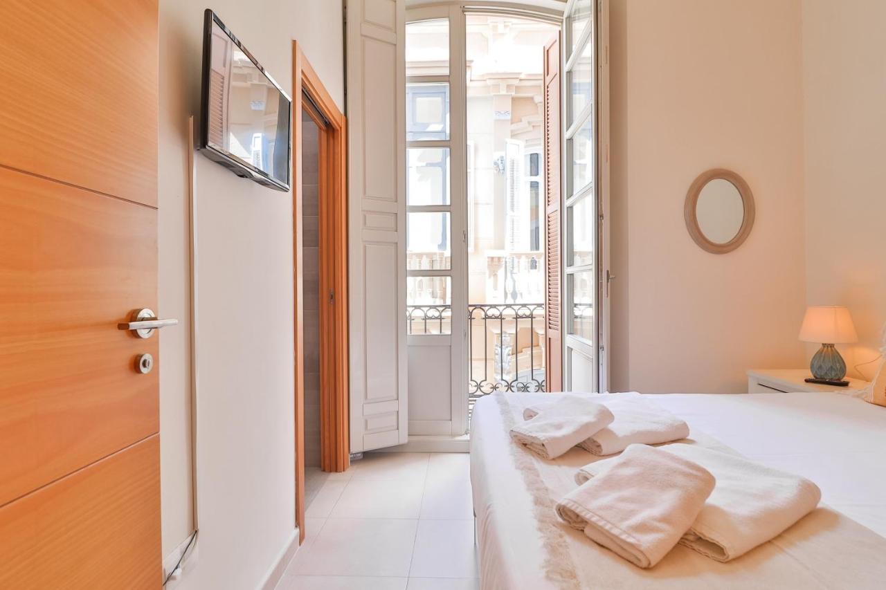 Apartment Flat 2 Bedrooms In The Center Malaga
