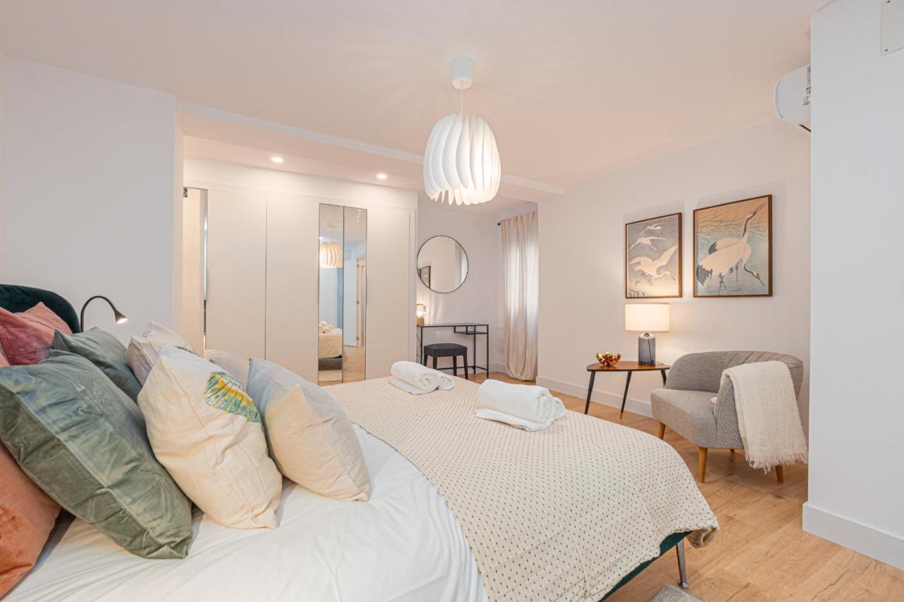 C26 Gorgeous 4 Bdrm In Plaza Uncibay * Malaga