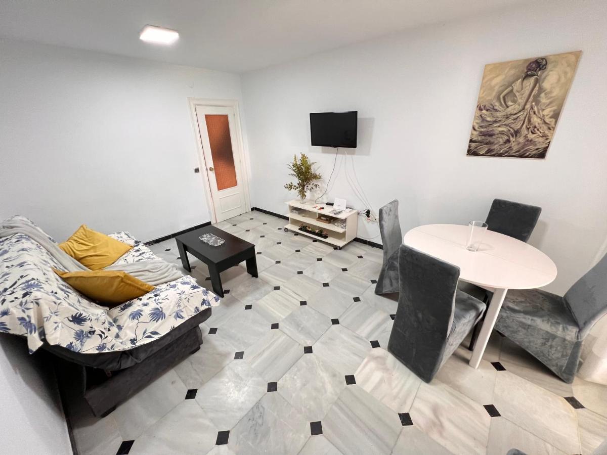 Apartment Pedregalejo Playa, Piscina Y Parking