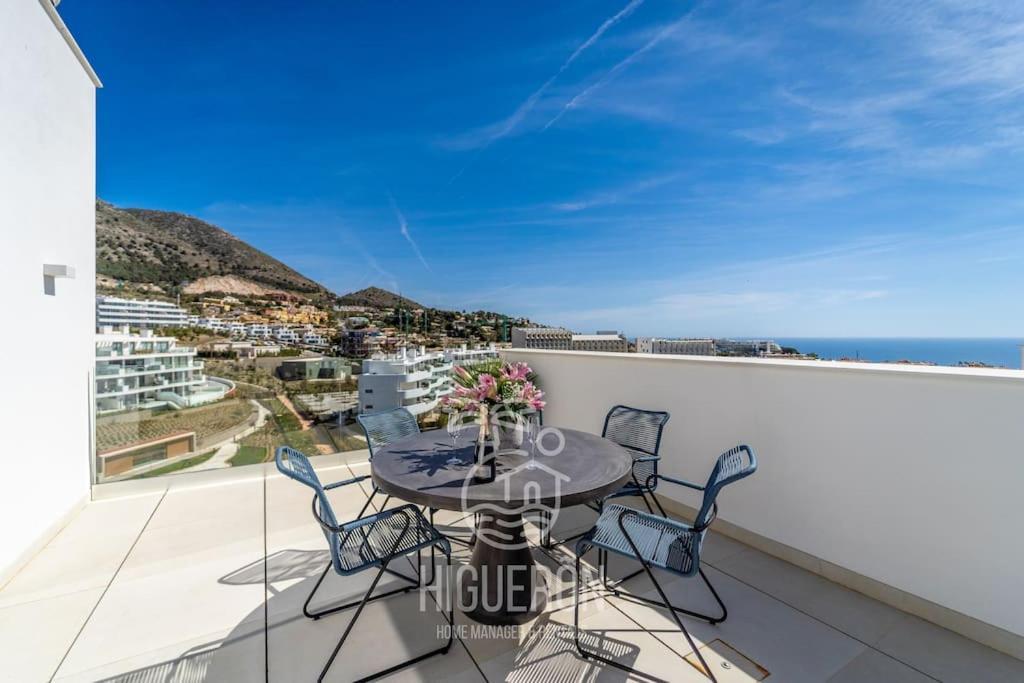 Apartment Higueronrentals Horizon Penthouse