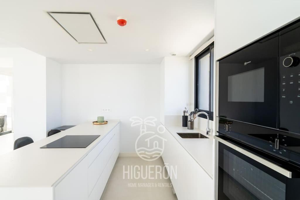 Apartment Higueronrentals Horizon Penthouse