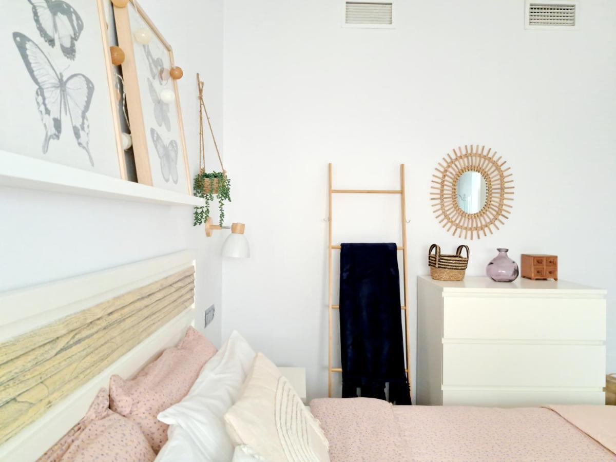 Con Encanto Y Parking Trinidad 21 Apartment