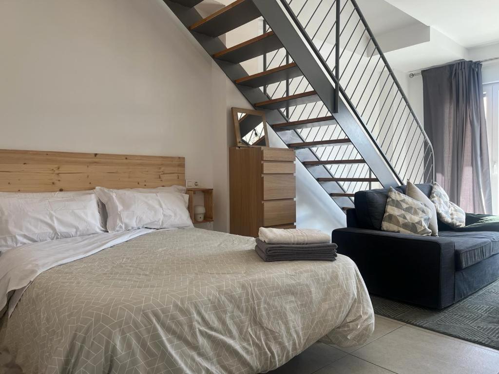 Rent4 Loft Apartment