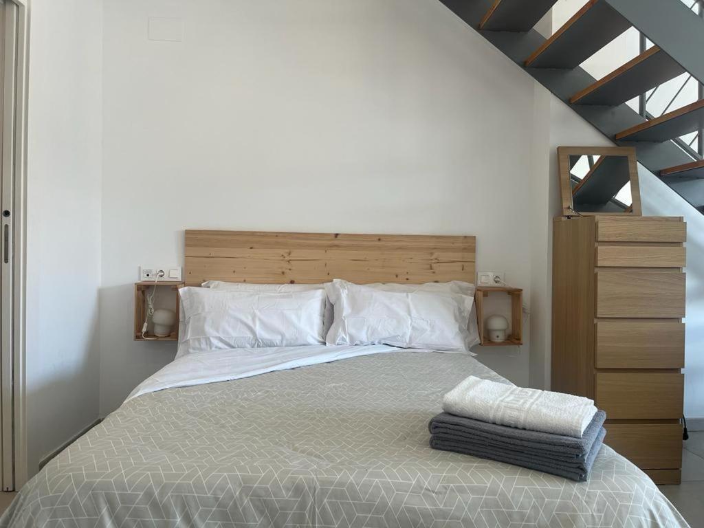 Rent4 Loft Apartment *