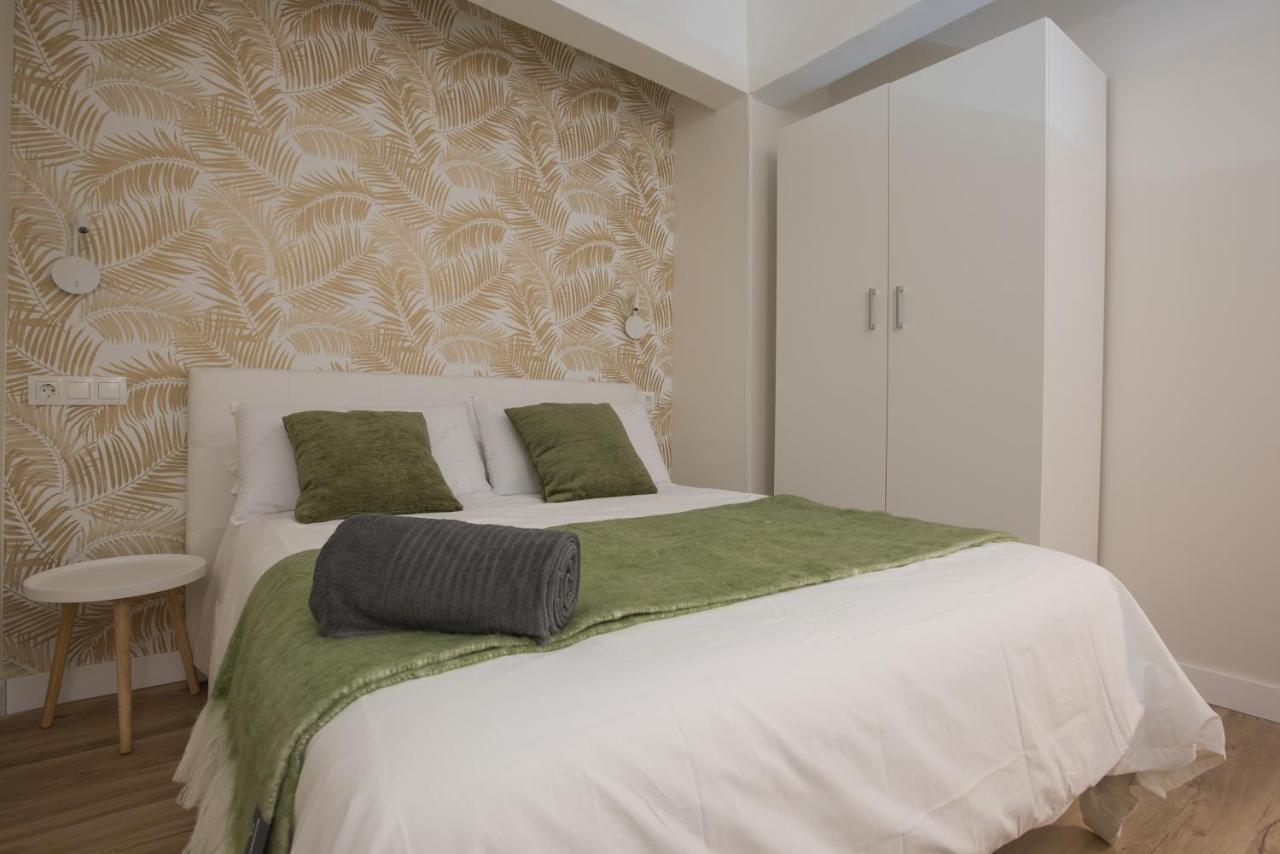 Apartment Duplex Picasso Merced 10 *