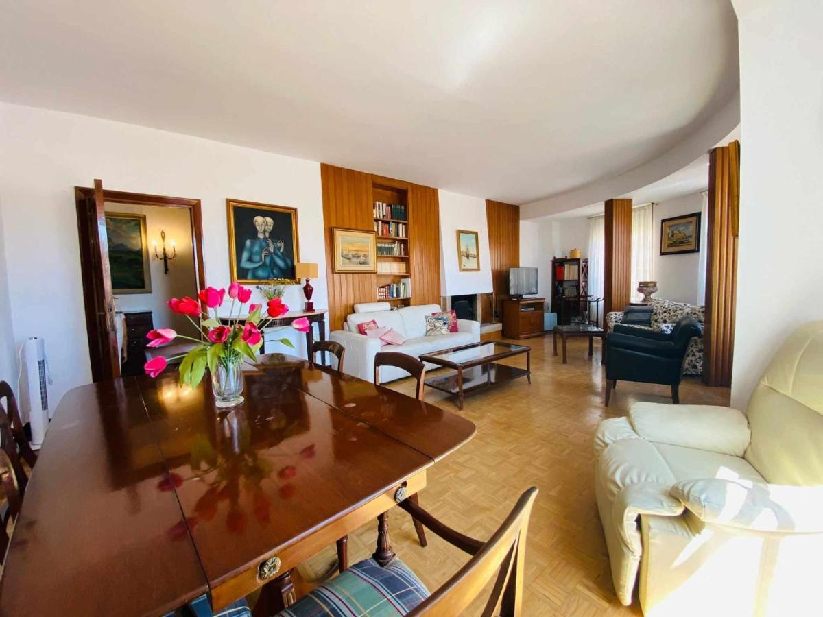 Afligidos Apartamento Con Vistas A La Alcazaba Appartement