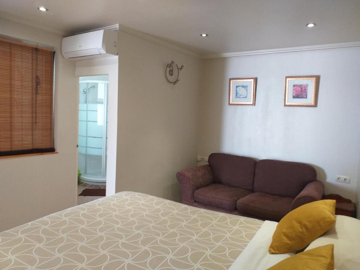 Ensuites Centre