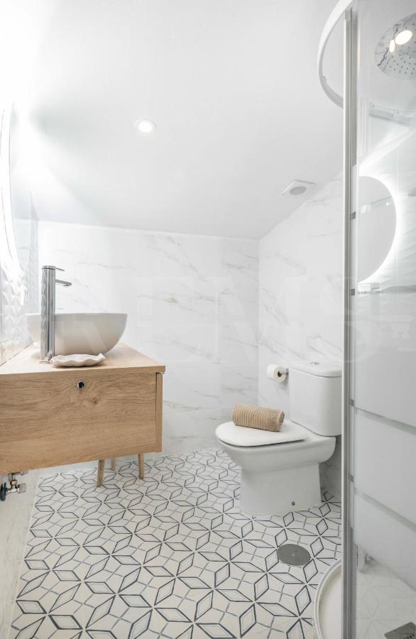Apartamento Coastal Attic In The Heart Of By Rems
