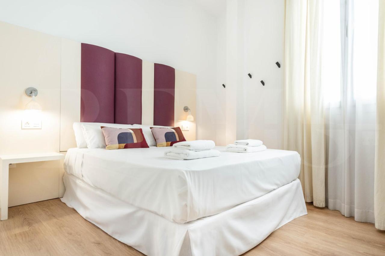 Serene & By Picasso Museum By Rems Apartamento *