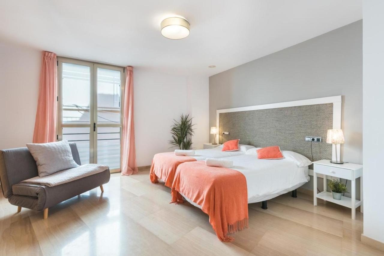 Moderno Calle Larios Apartment