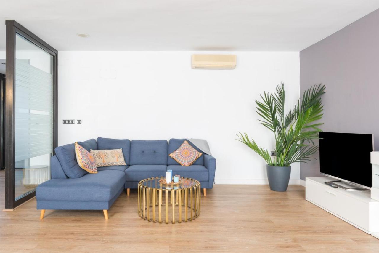 Moderno Calle Larios Apartment