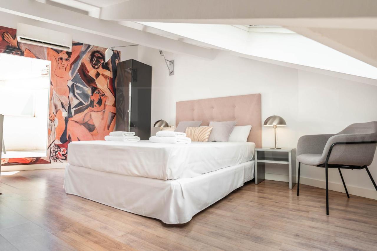 Artistic Duplex With Terrace By Picasso Museum By Rems