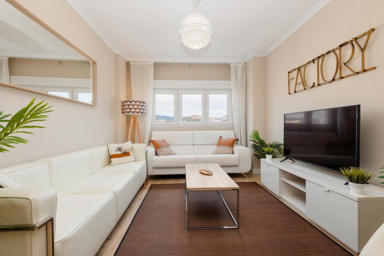 Apartment In The Historic Center Of Malaga, Very Close To The And The Ave Train Station, With Private Parking *