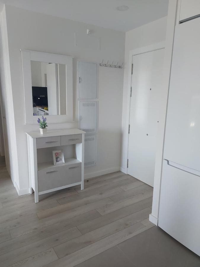Apartment En Valle-niza, Almayate, Benajarafe, Torre Del Mar A 50 Metros De La Playa *