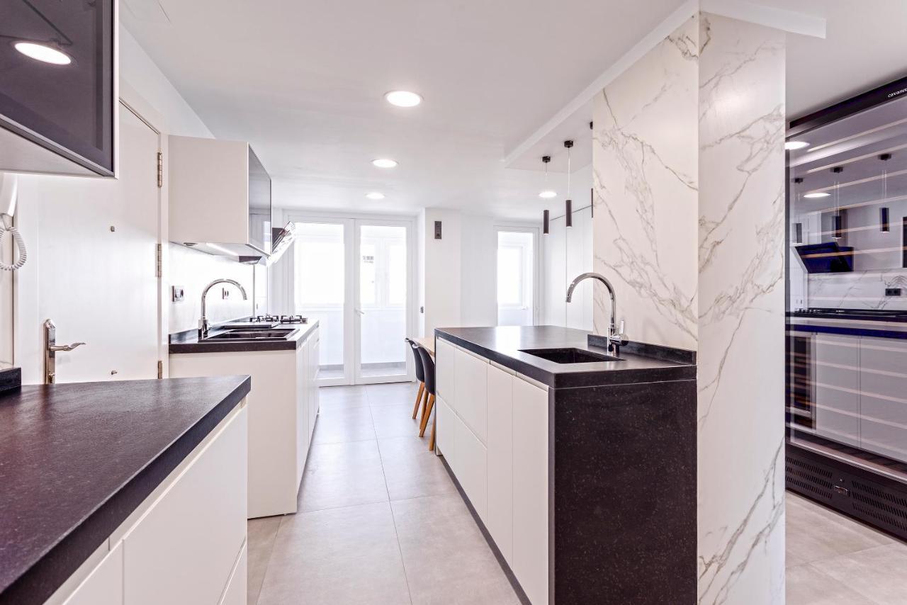 Malagueta Luz By Renthas Apartment Malaga