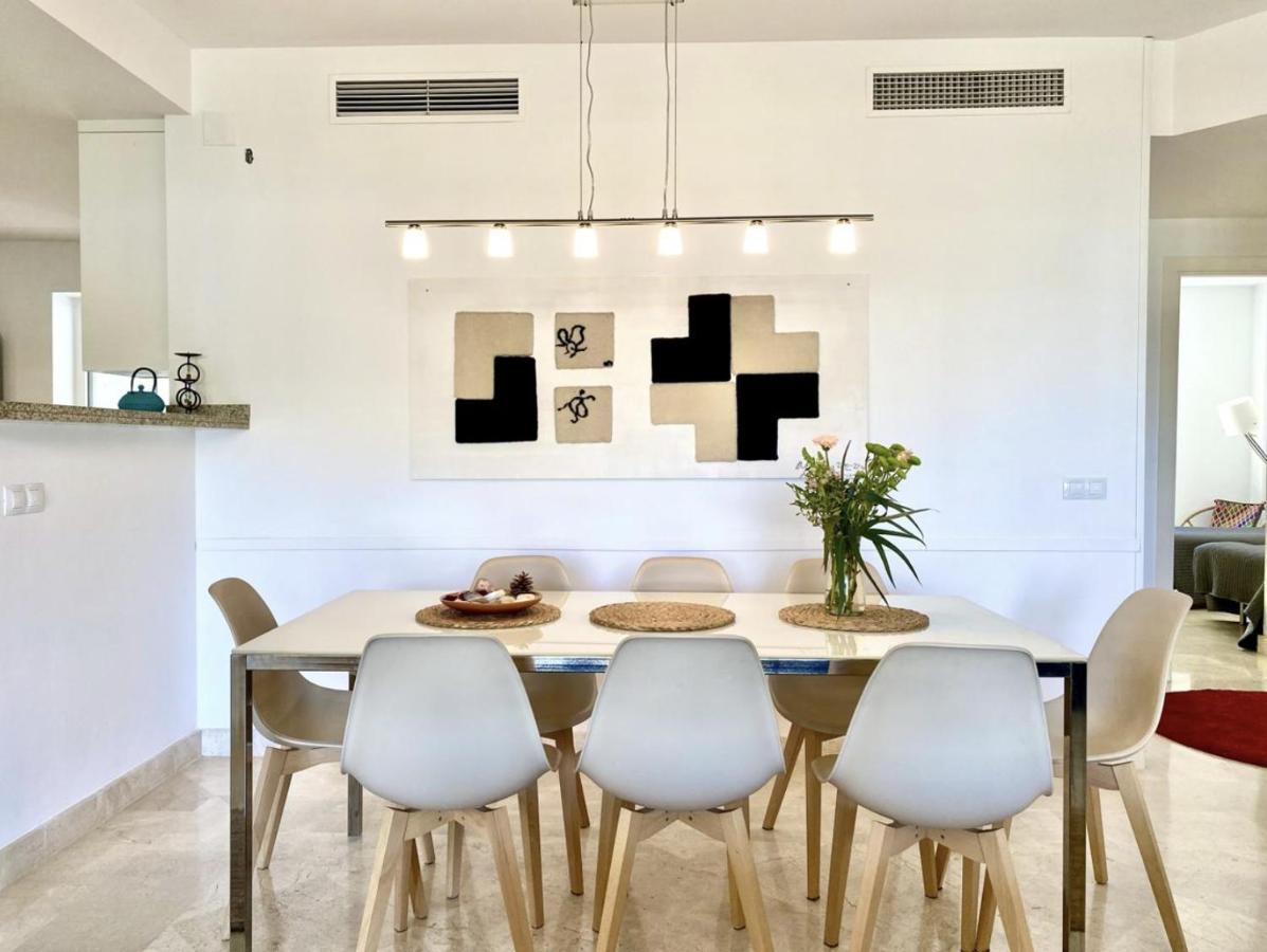 Tuhome Iris * Malaga