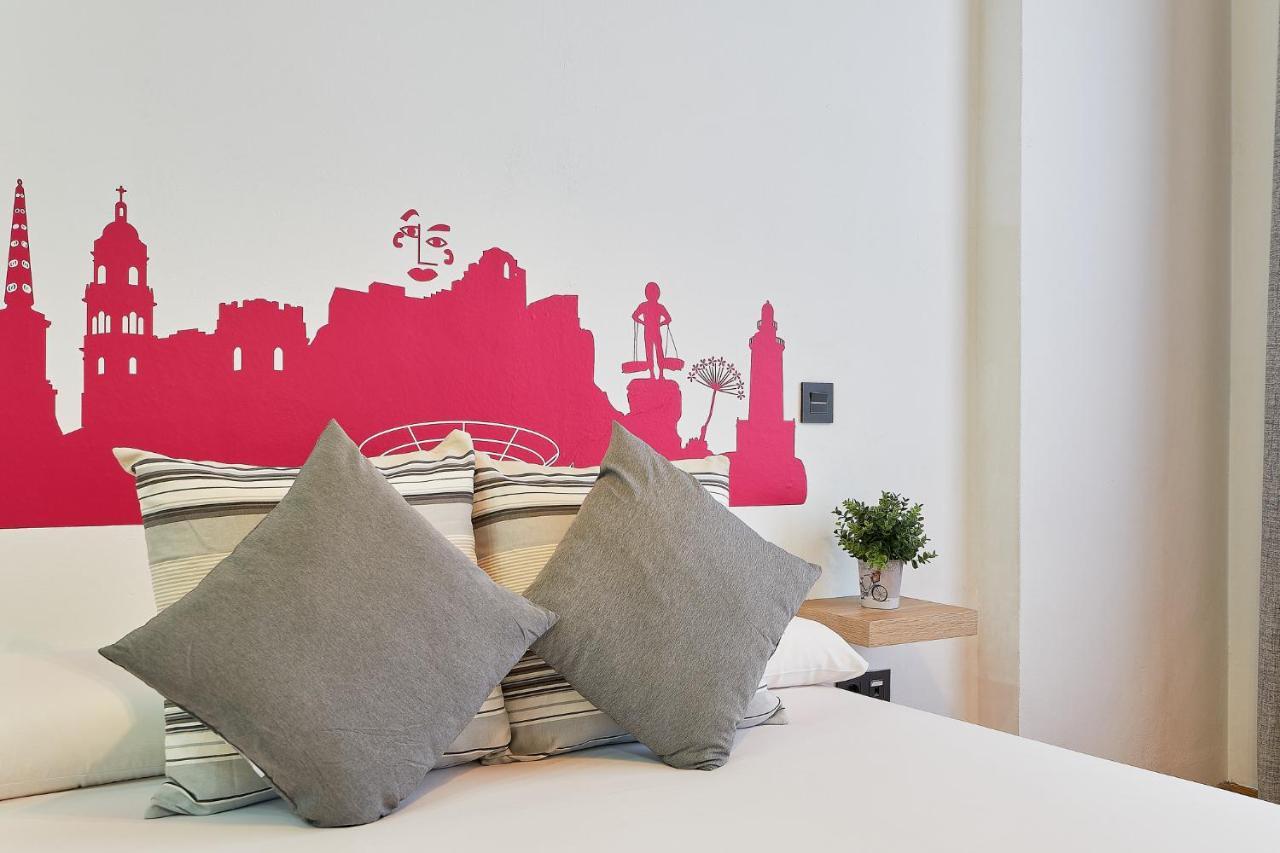 Urbanite Apartment