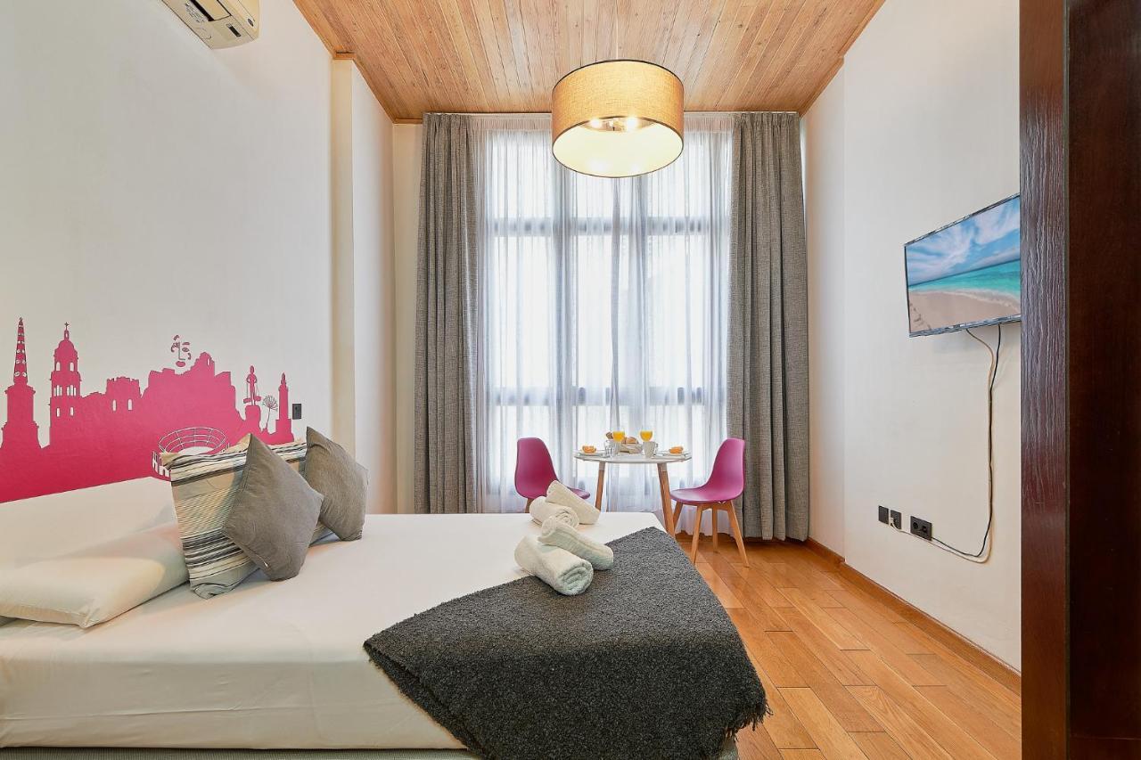 Urbanite Apartment *