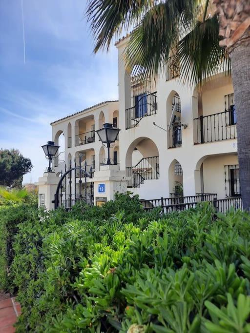 Cozy Nearly Sea,tennis,bars And Other Apartment Malaga
