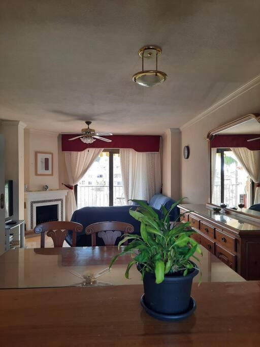 Cozy Nearly Sea,tennis,bars And Other * Malaga