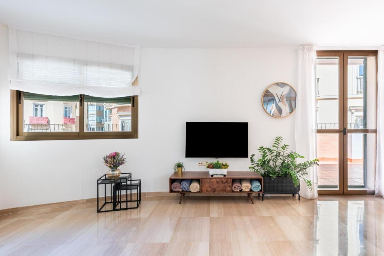 Gran Terraza Con Vistas A Calle Larios Appartement *