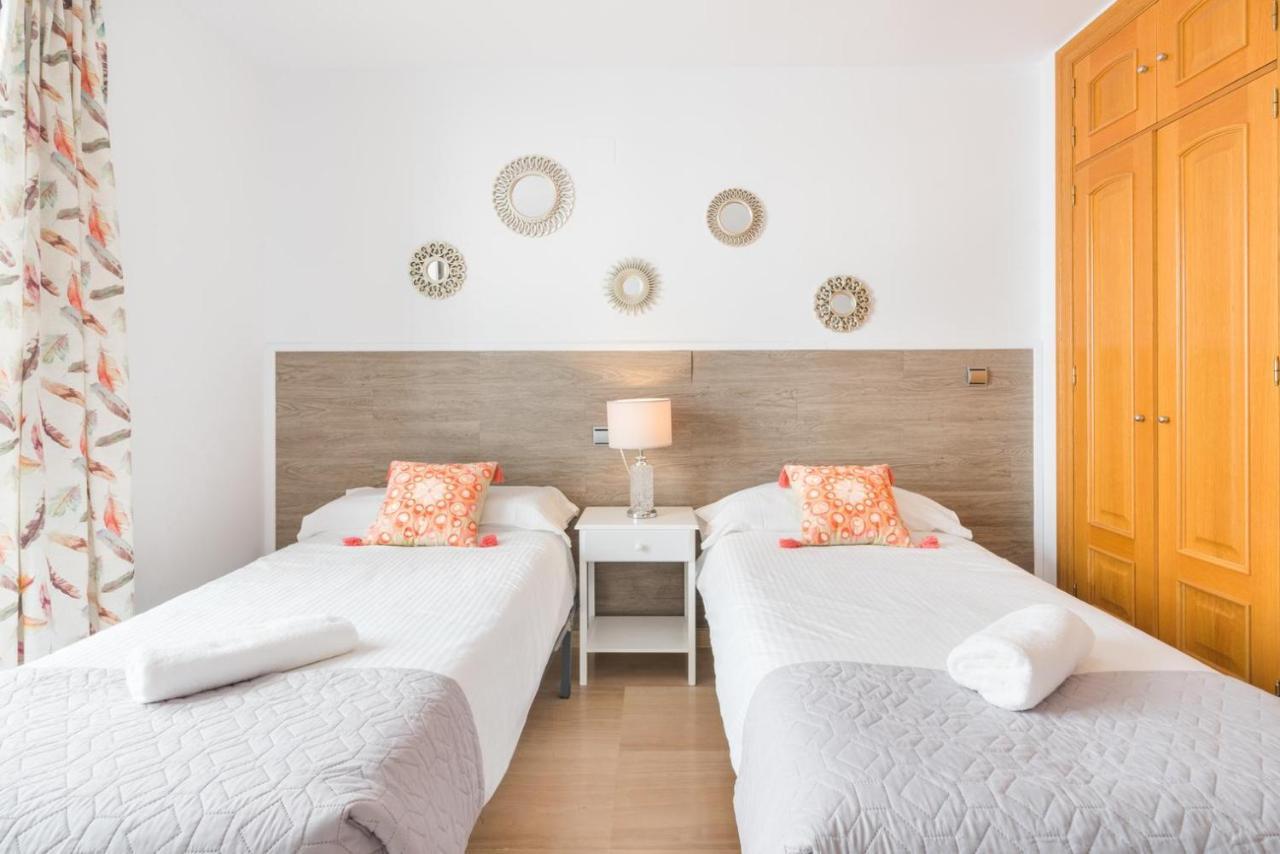 Moderno Calle Larios Apartment