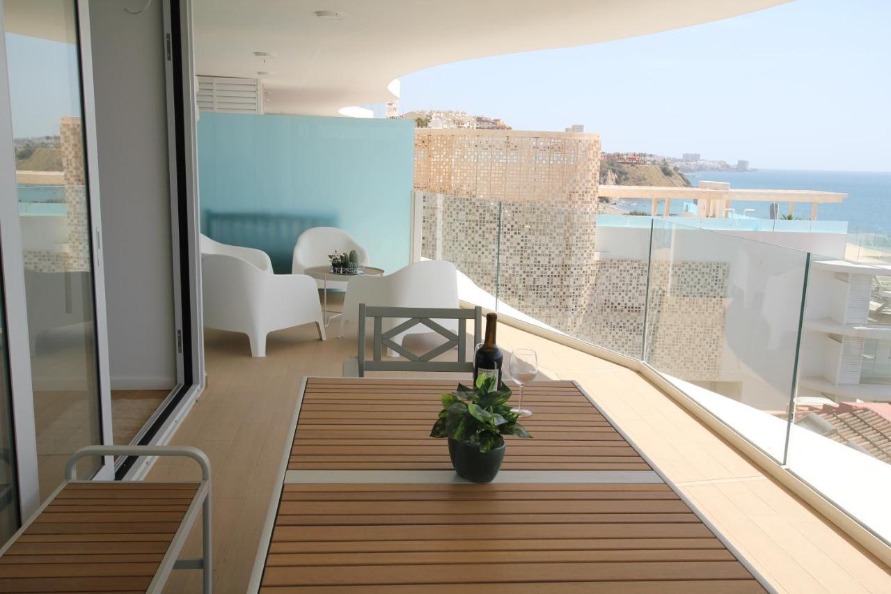 The Wave Collection Sea View 2 Bedrooms Apartment *