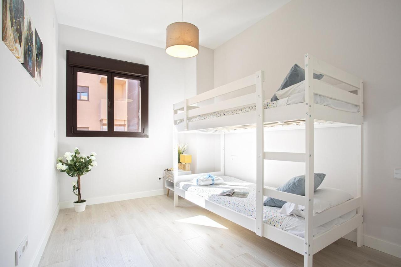 -malagasunapts-skygarden Teatinos Pool Playground Apartment Malaga