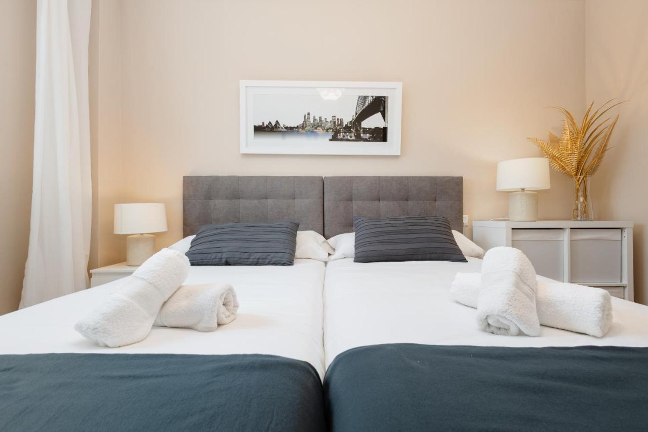 In The Historic Center Of Malaga, Very Close To The And The Ave Train Station, With Private Parking Malaga
