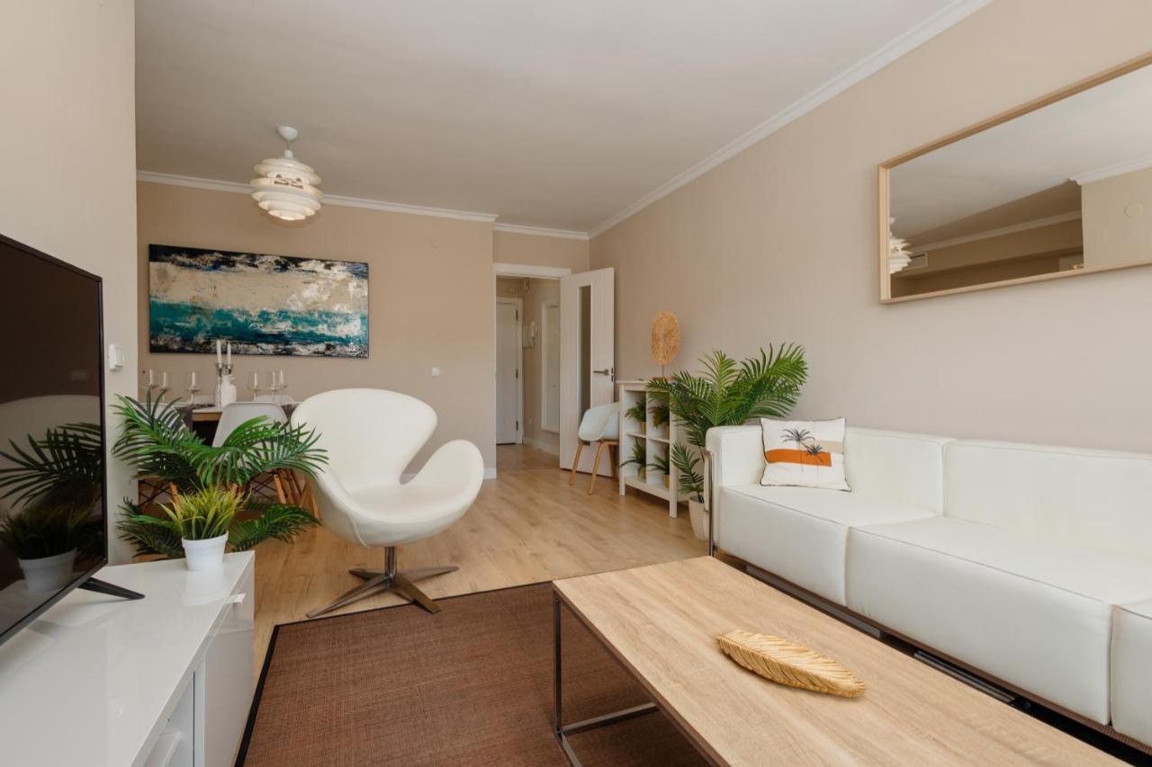 Apartment In The Historic Center Of Malaga, Very Close To The And The Ave Train Station, With Private Parking Malaga