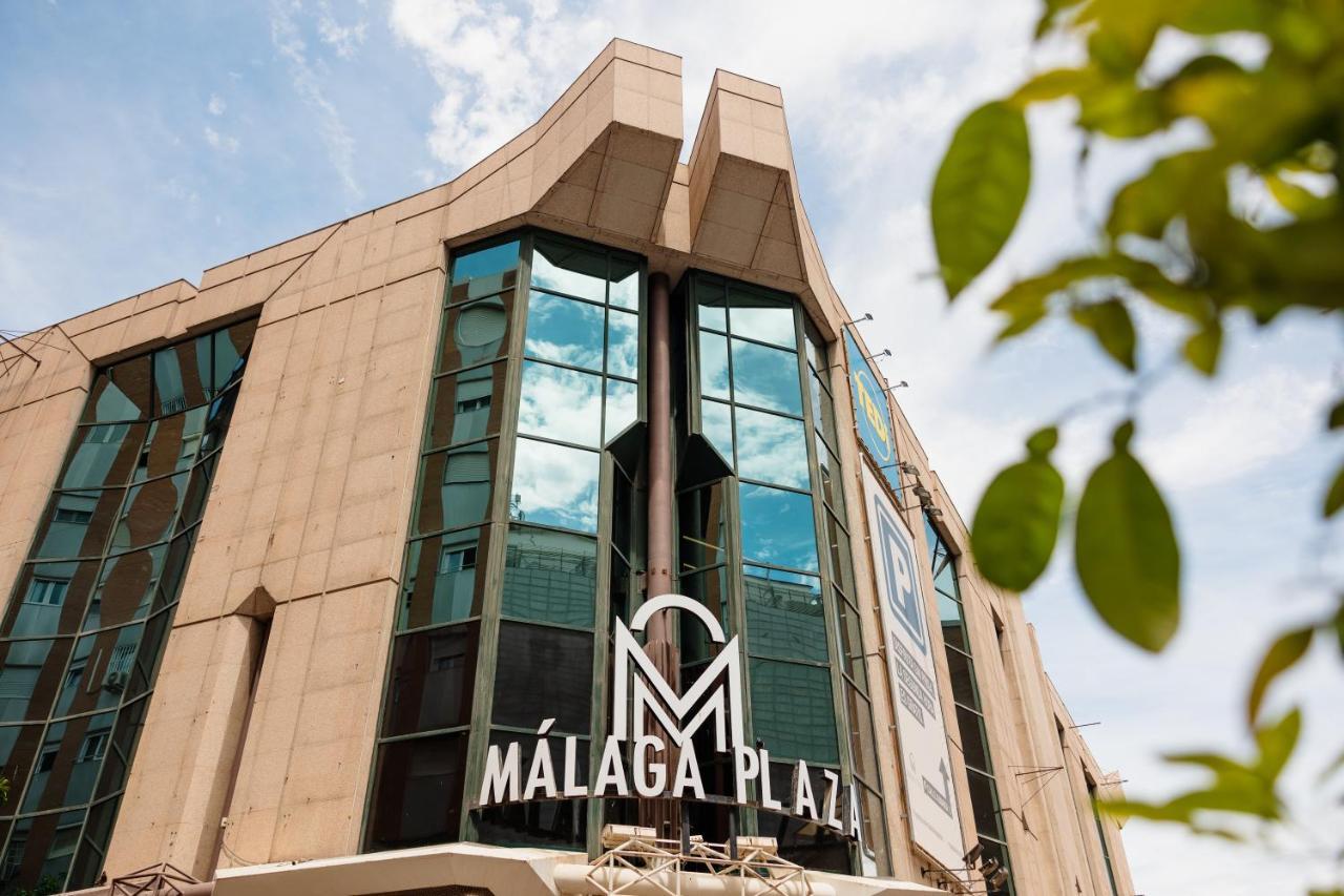 Apartment In The Historic Center Of Malaga, Very Close To The And The Ave Train Station, With Private Parking