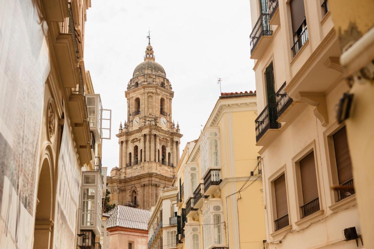 Apartment In The Historic Center Of Malaga, Very Close To The And The Ave Train Station, With Private Parking *