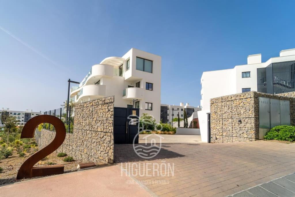 Higueronrentals Greenhouse Appartement