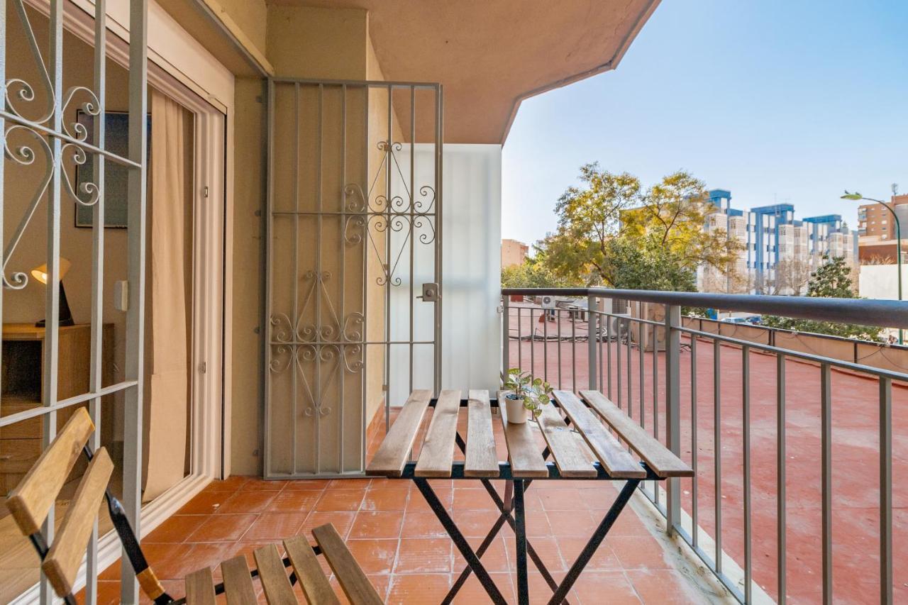 Apartment C23 Lovely 4 Bedroom Close To Maria Zambrano *