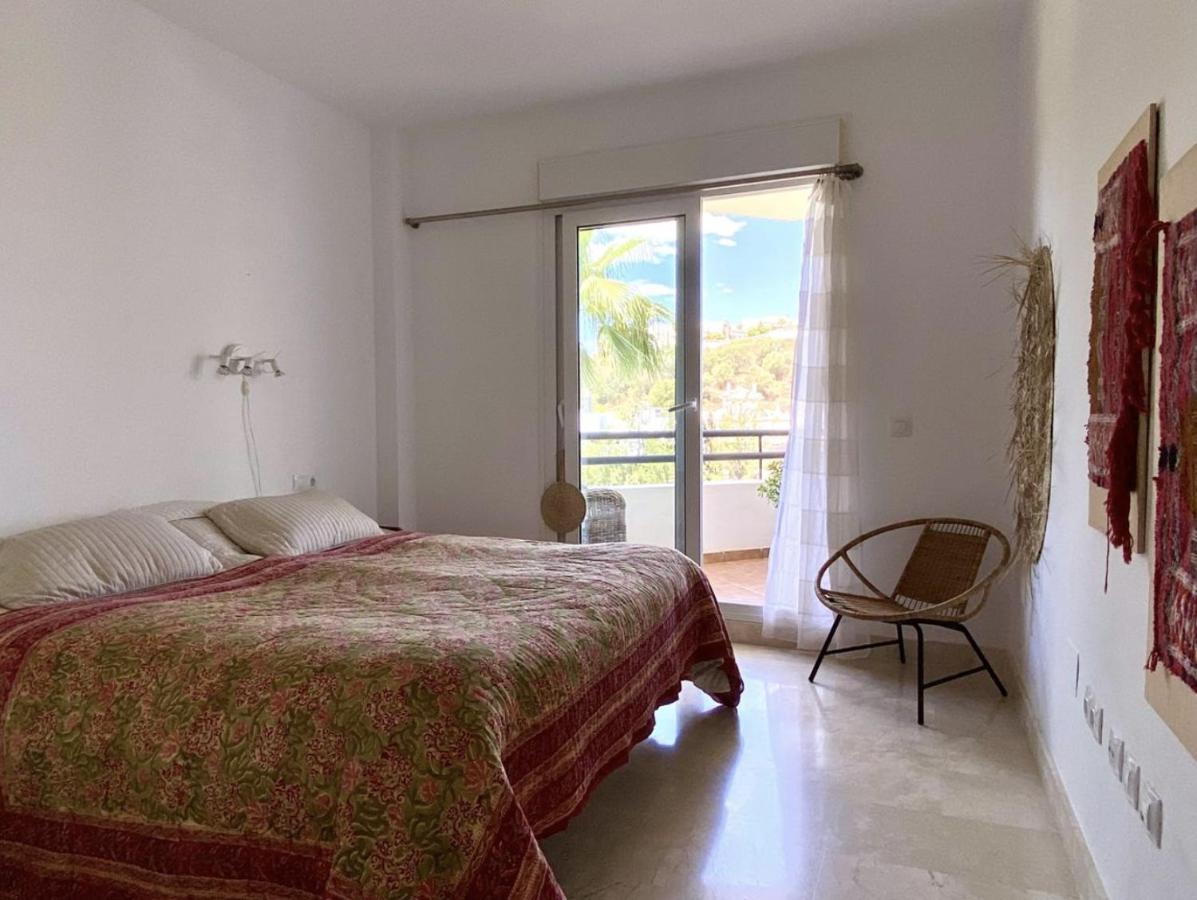 Tuhome Iris Apartment