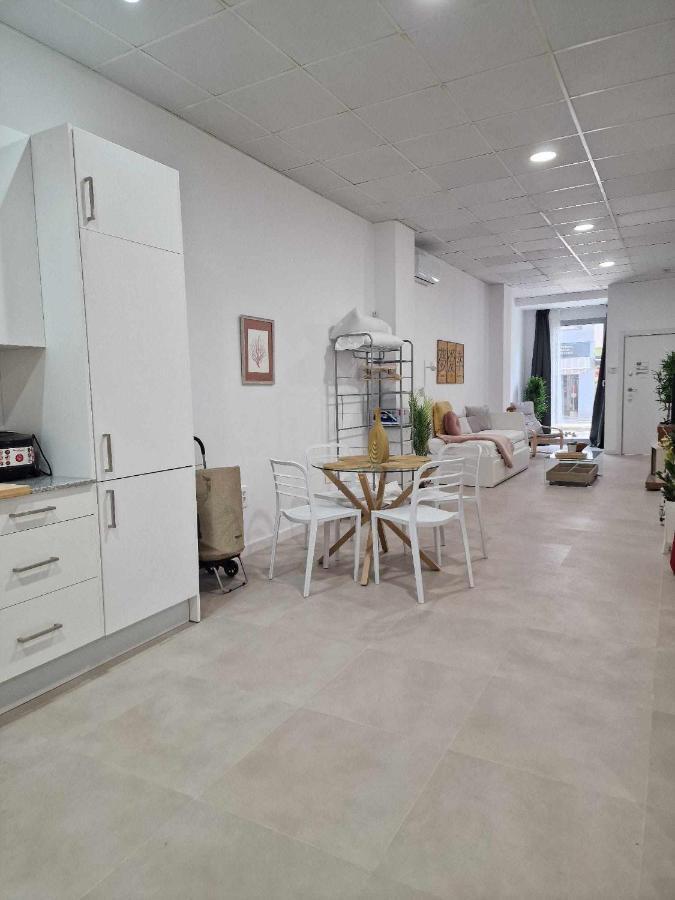 Moderno 4 En Calle Marmoles Apartment *