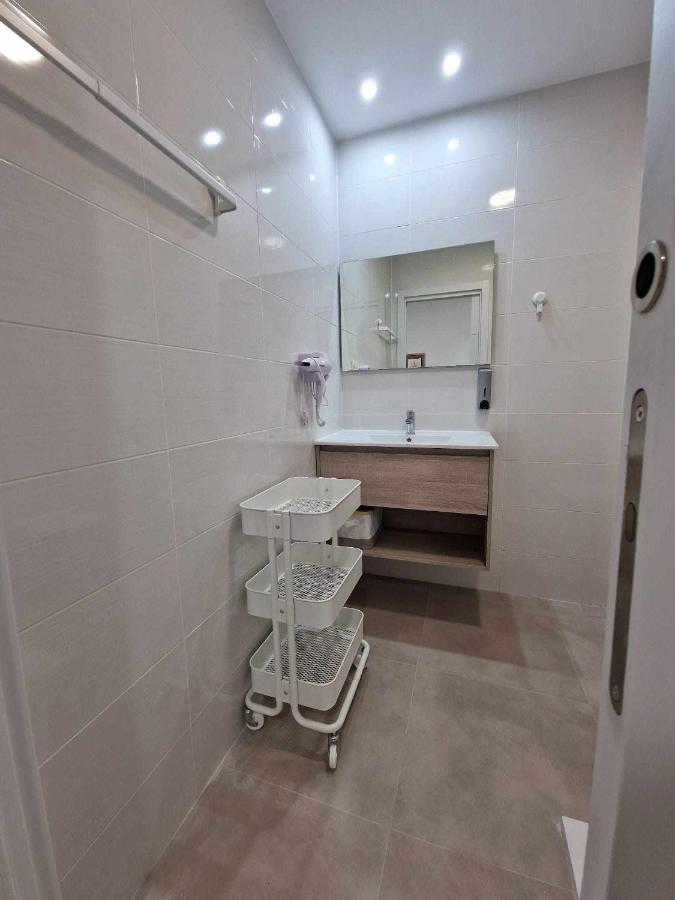 Apartment Moderno 4 En Calle Marmoles Málaga