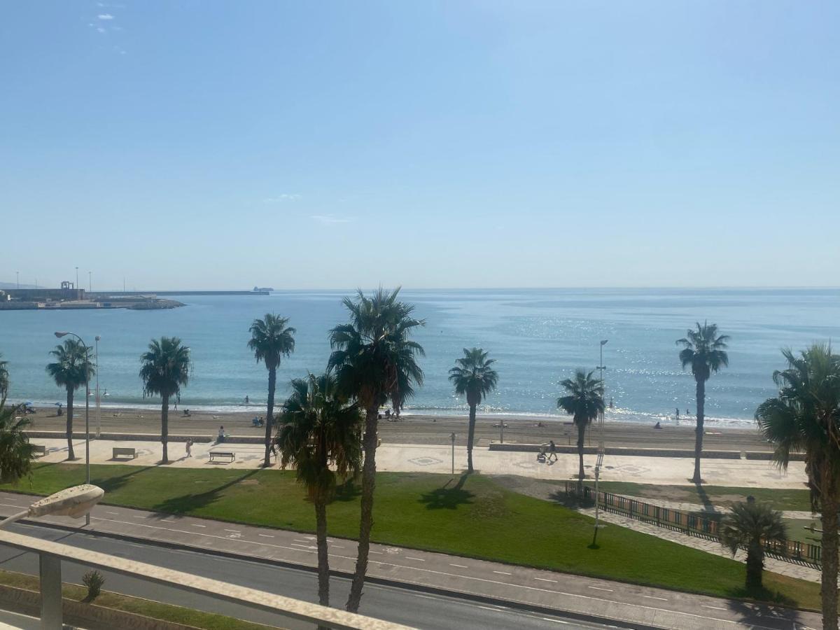 Moderno Y Completo Frente Al Mar Malaga