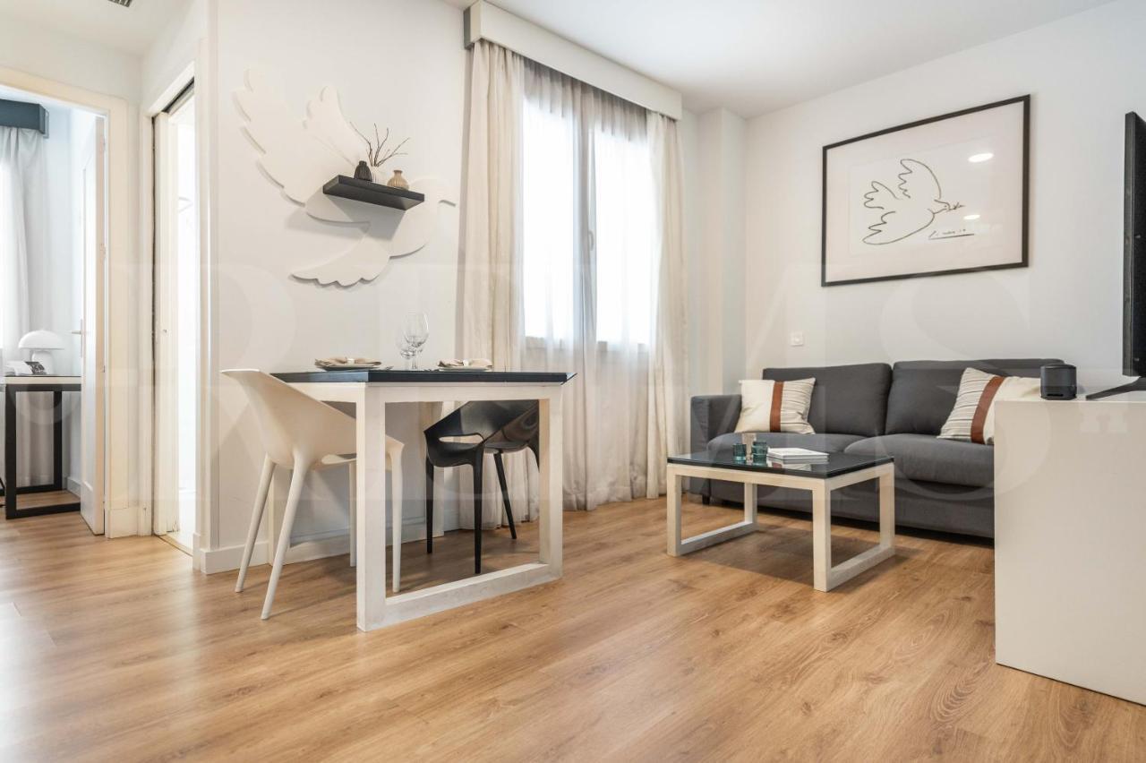 Apartment Inviting Duplex In Front Of Picasso Museum By Rems