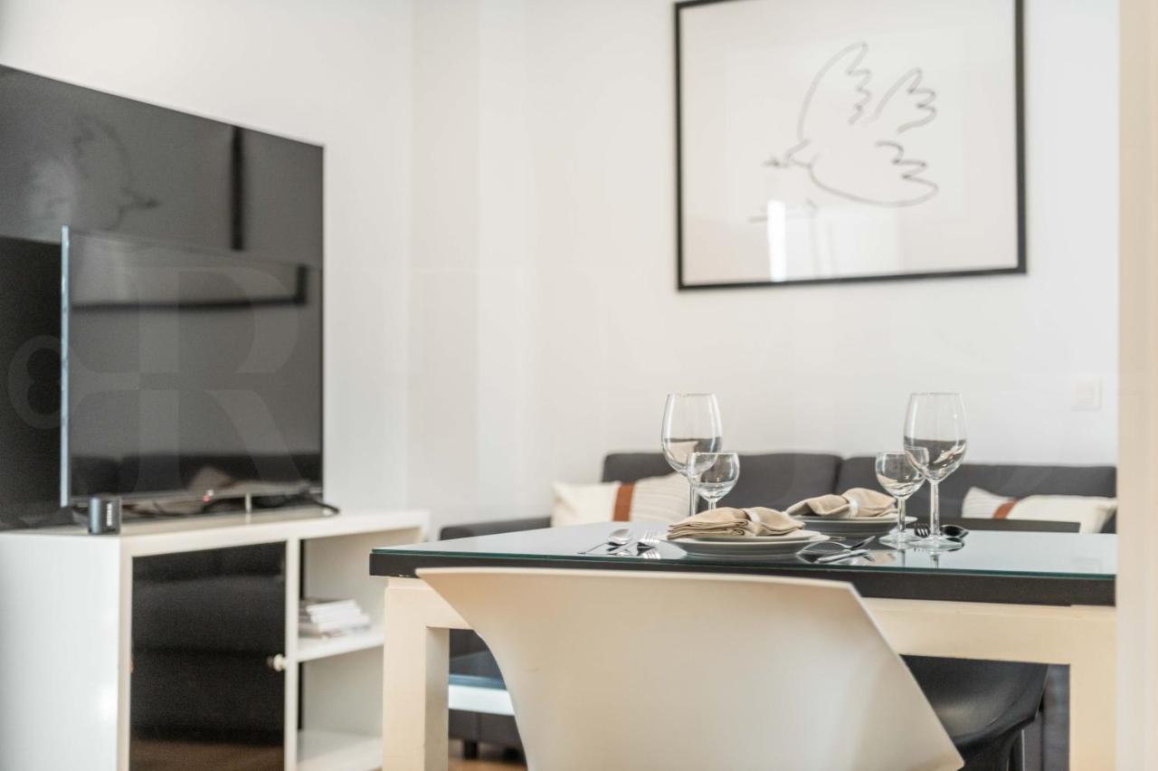 Inviting Duplex In Front Of Picasso Museum By Rems Apartment *