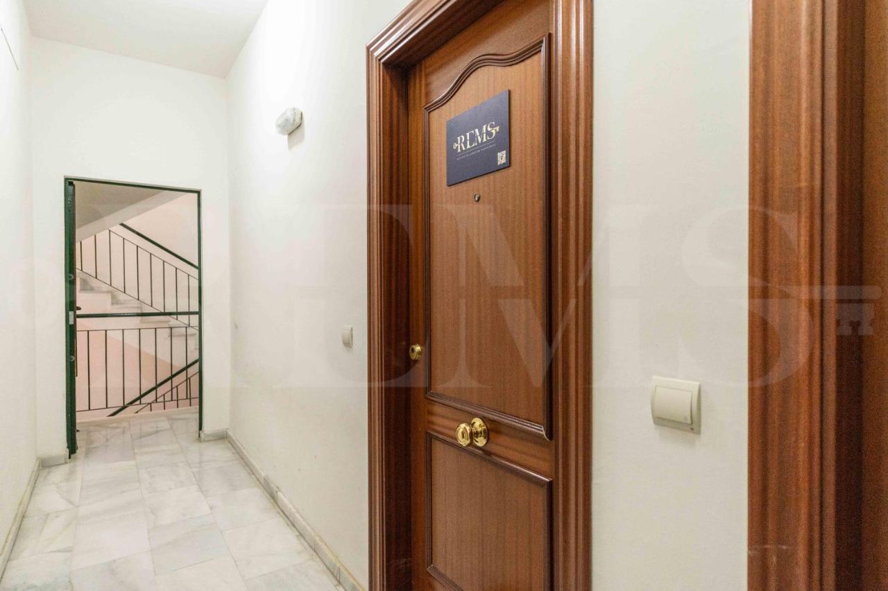 Comfortable With Balcony - Center Apartamento Málaga