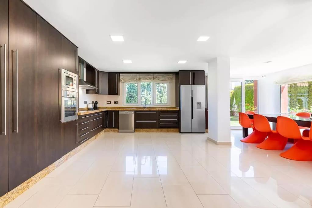 Ohana Luxury With Heated Pool Villa *