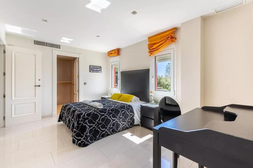 Ohana Luxury With Heated Pool * Málaga