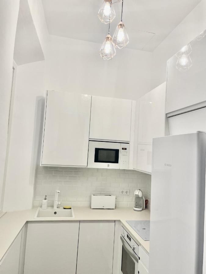 Picasso's Tres Puertas 4 Bedrooms Apartment