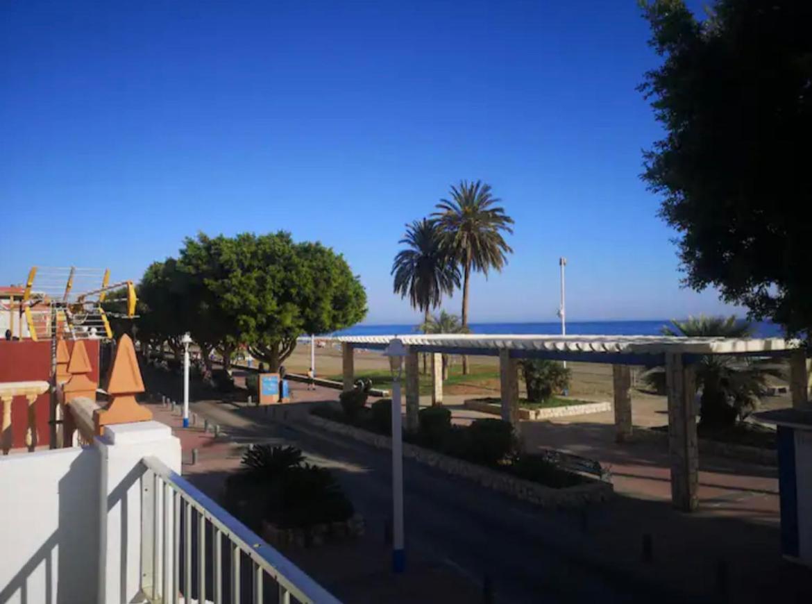Holiday home Beachfront House *